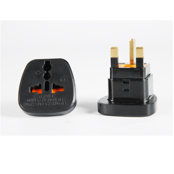 Universal socket to UK plug adapter